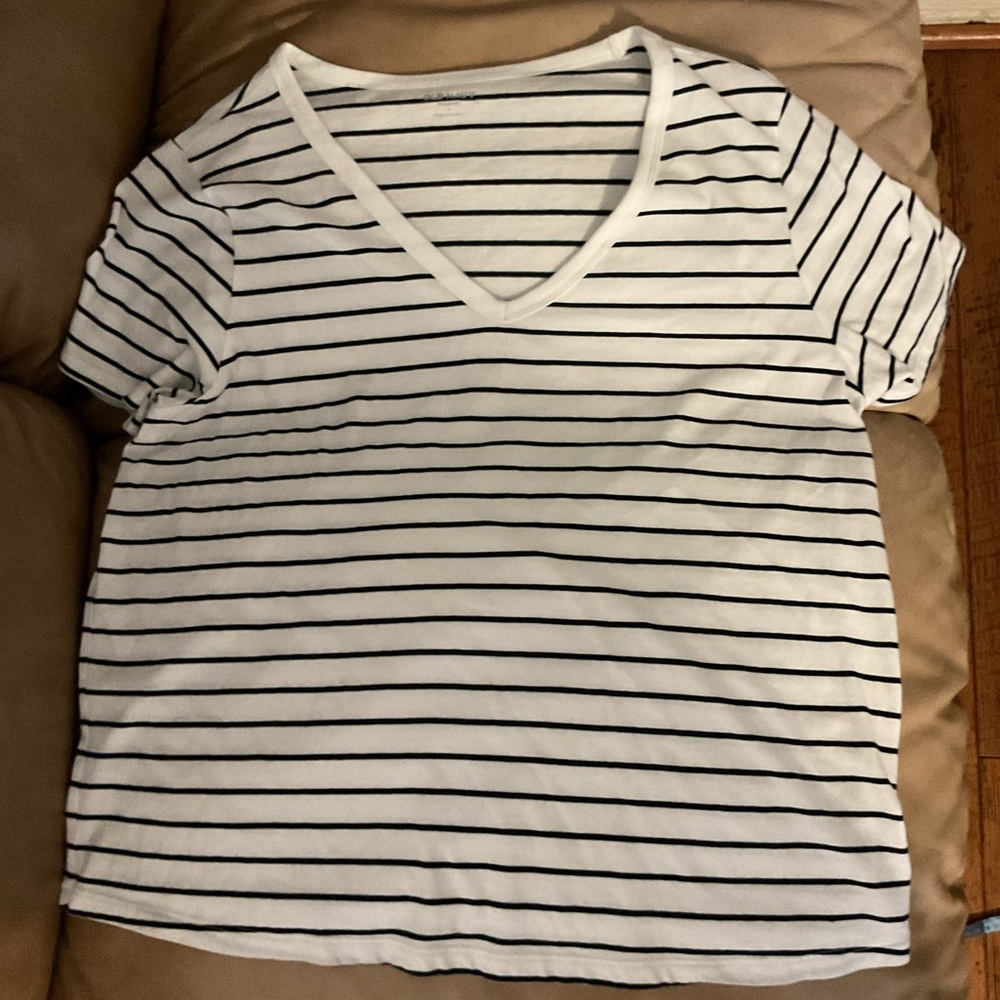 Old Navy Black and White Striped V-Neck Tee